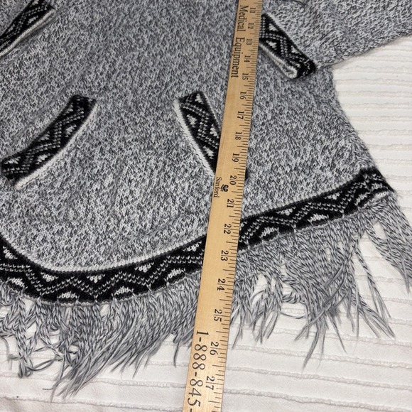 Alpaca Fringe Gray Sweater Hoodie Black Llama Print Peru Soft Cute SzXS/S - Picture 4 of 8